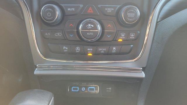 2020 Jeep Grand Cherokee Laredo E