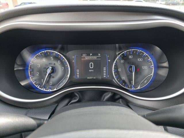 2020 Chrysler Pacifica Touring