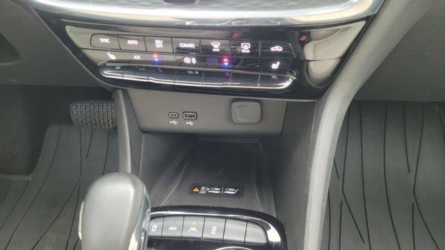 2025 Buick Encore GX Avenir