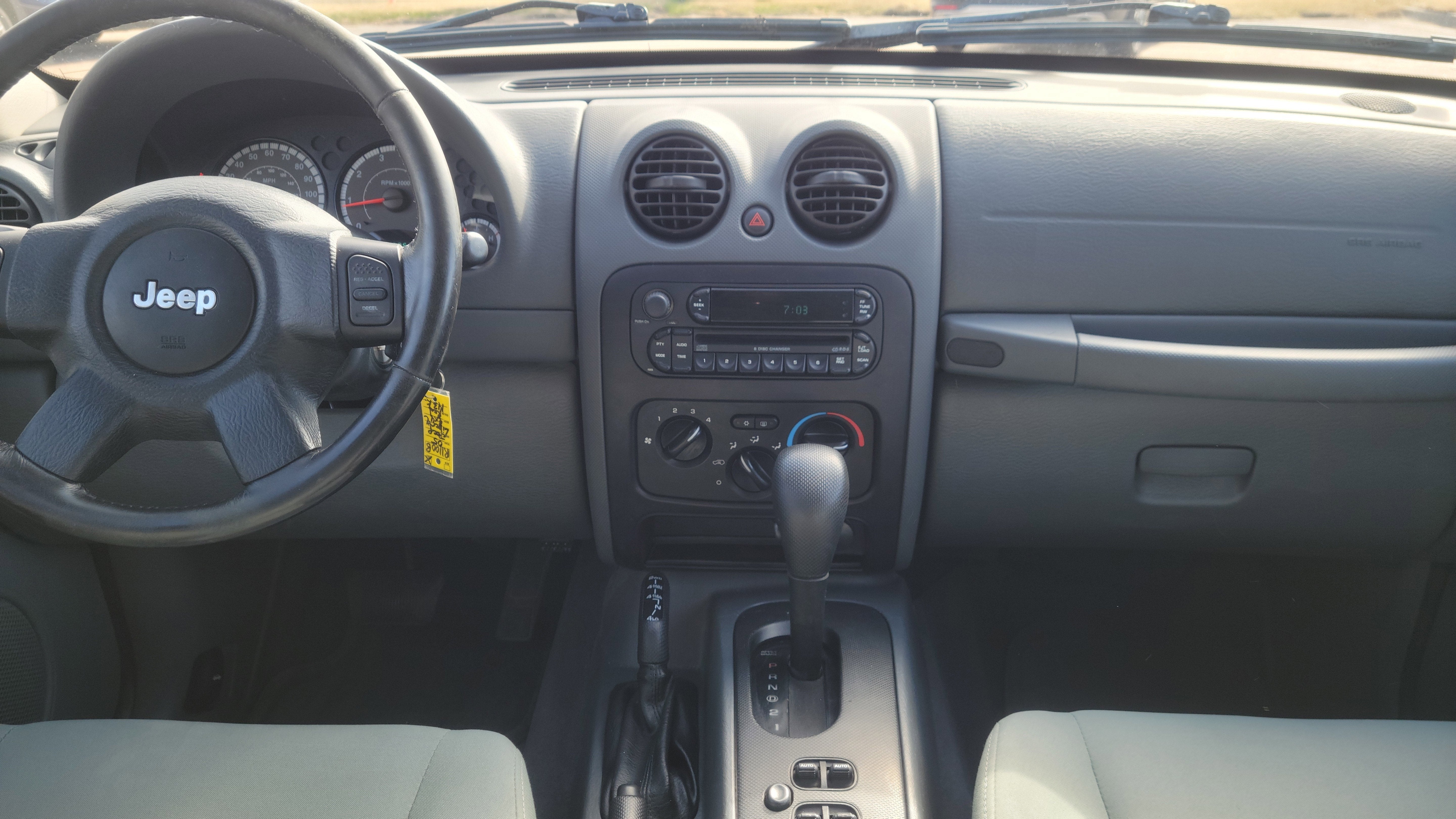 2005 Jeep Liberty Sport